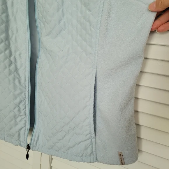 Columbia Sportswear Womens Size XL Full Zip Sleeveless Quilted Vest Light Blue - Picture 4 of 9